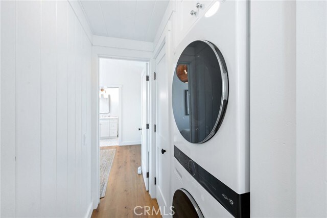 Building Photo - 360 Cliff Dr