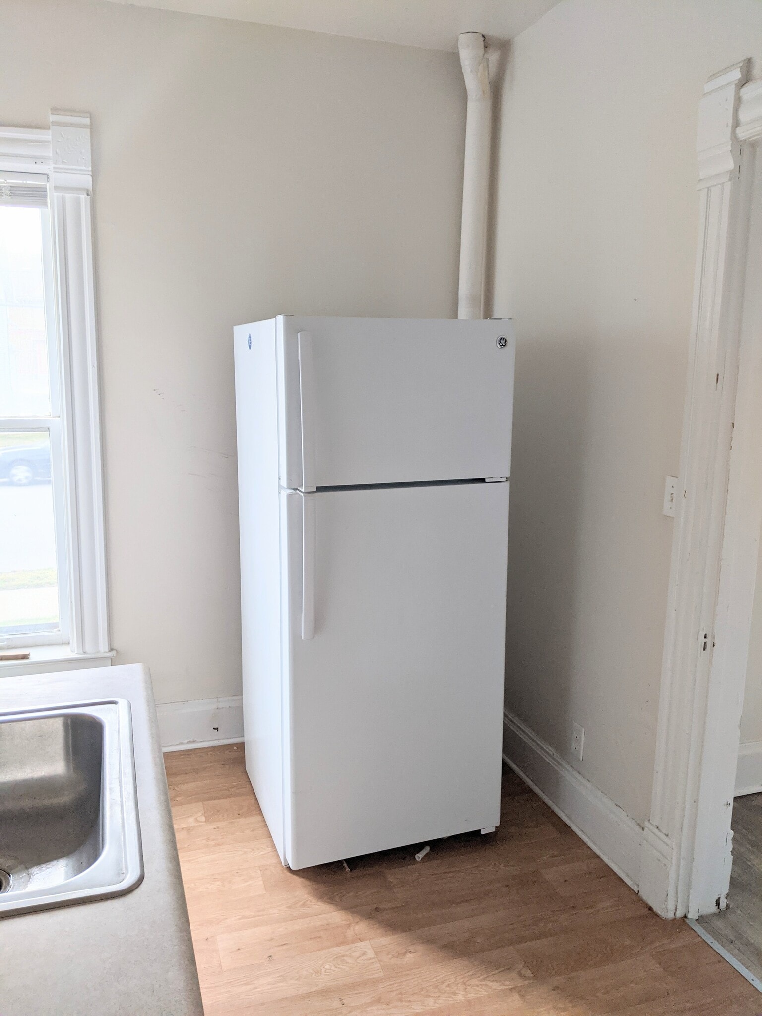 Kitchen #2 - 529 W Ionia St
