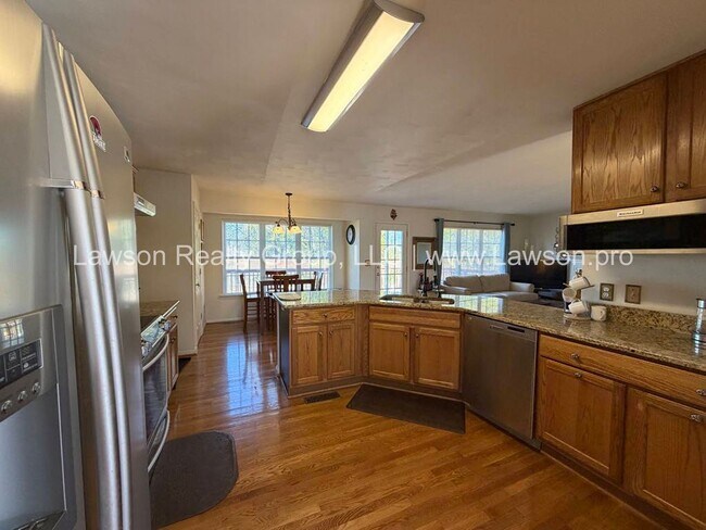 Building Photo - Gorgeous Classic Cave Spring Colonial in S...