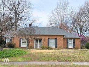 Building Photo - 2281 Webbing Dr