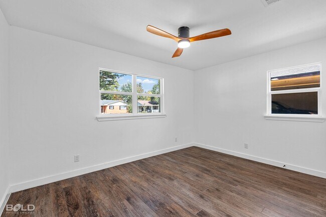 Building Photo - 2518 Belmont Blvd