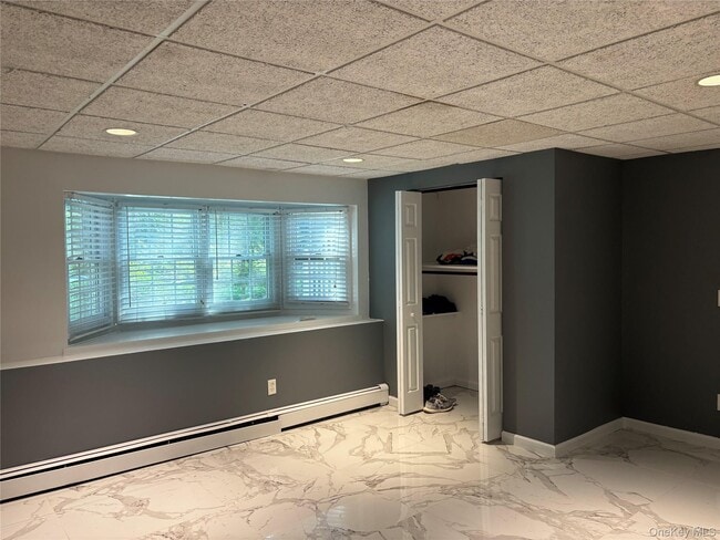 Building Photo - 275 Evergreen Ave