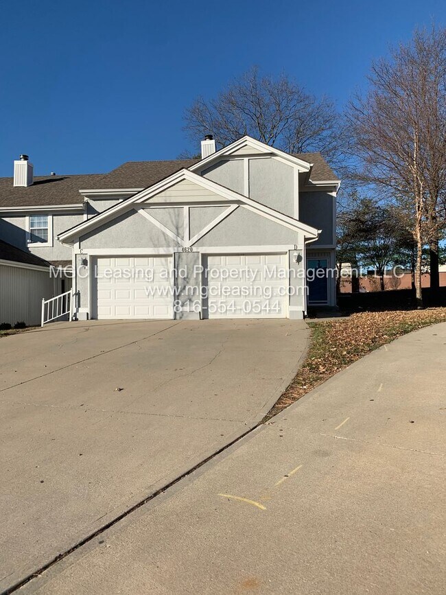Building Photo - Whispering Winds Townhome in Lee's Summit MO
