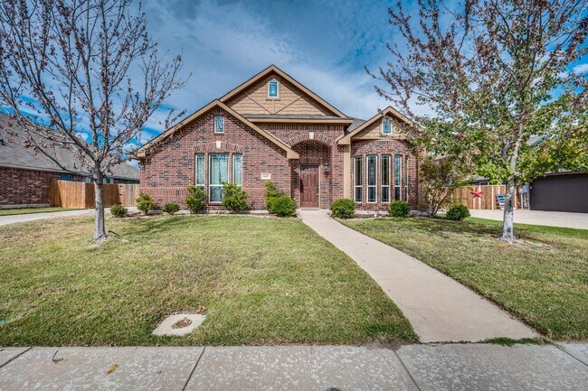 Building Photo - 6625 Thistle Wood Dr