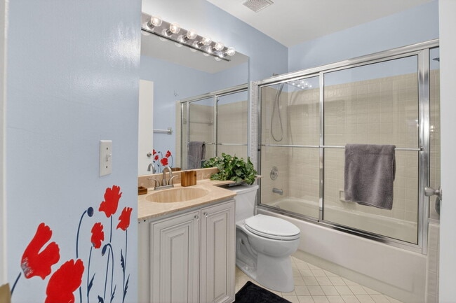 Building Photo - 5418 Firenze Dr