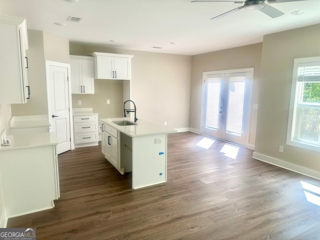 Building Photo - 717 Scales St