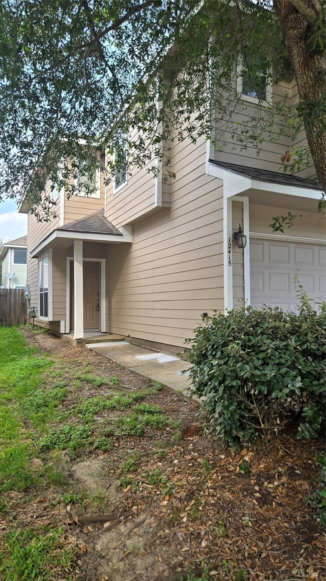 Building Photo - 12415 Narcissus View Trail