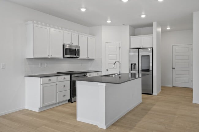 Building Photo - 2783 N Talon Ln