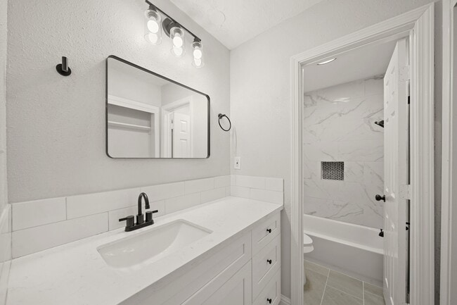 Building Photo - 3623 Peachstone Pl