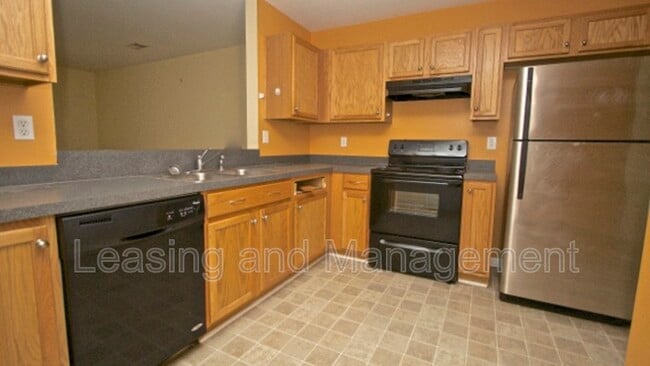 Building Photo - 1247 Island Club Dr