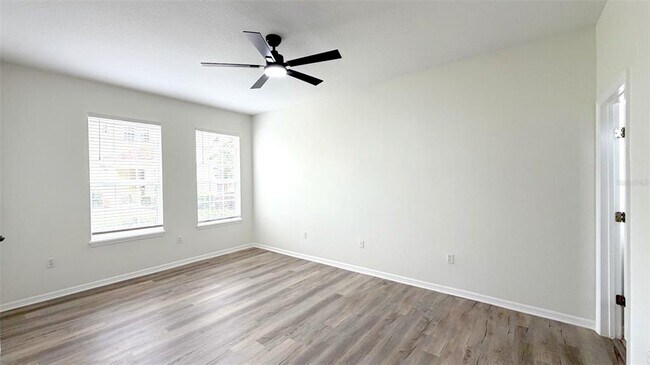 Building Photo - 203 Madison Cir