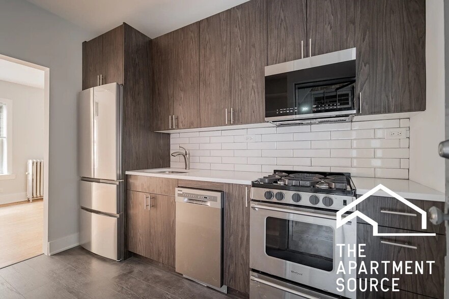 Building Photo - 4605 N Campbell Ave