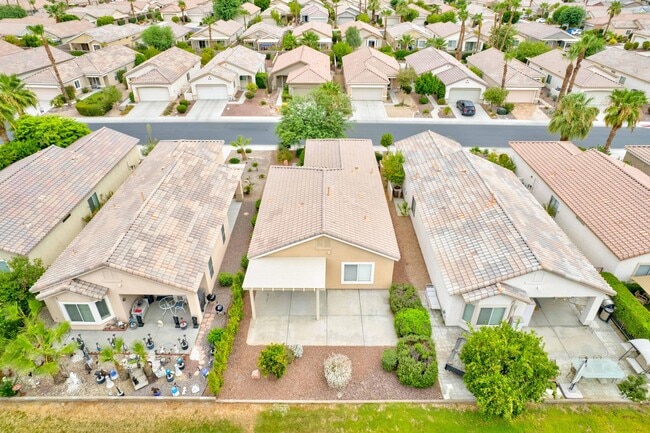 Building Photo - 78685 Rockwell Cir