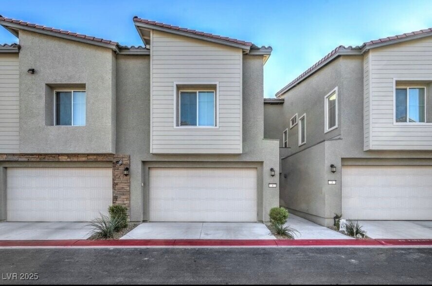 Building Photo - 7318 N Decatur Blvd