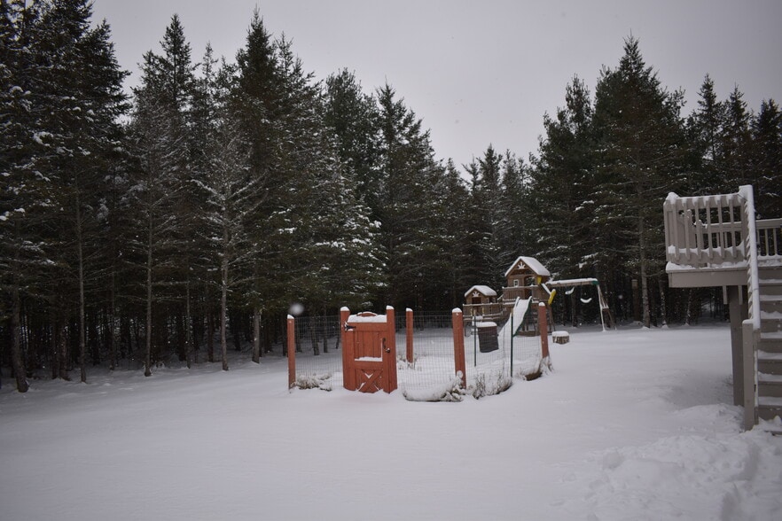 Building Photo - 6587 Rolling Hills Dr