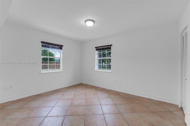 Building Photo - 9840 SW 60th St