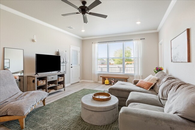 Building Photo - 2120 Blackhawk Lp