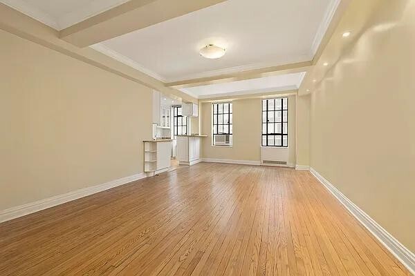 Building Photo - 353 W 56th St
