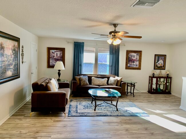 Building Photo - 5438 Keaton Springs Dr