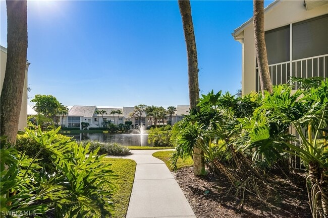 Building Photo - 776 Willowbrook Dr