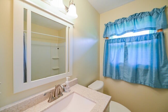 Building Photo - 4232 Chesser Rd