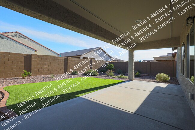 Building Photo - 5653 W Valor Way