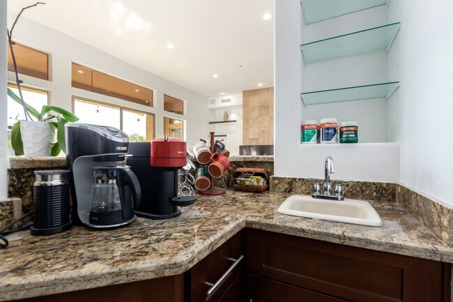 Building Photo - Available June 1st 2026 - Exclusive Gated Scottsdale Mountain Ranch Home