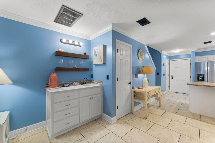 Building Photo - 135 Grande Island Blvd