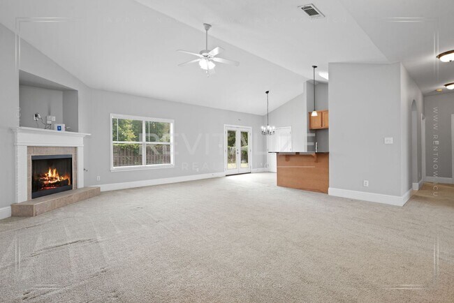Building Photo - 11070 Courtland Ct