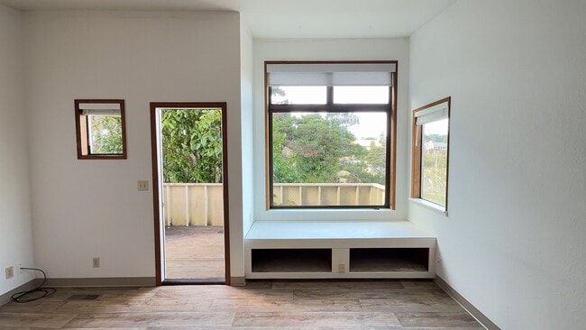 Building Photo - FAR125-Chicago