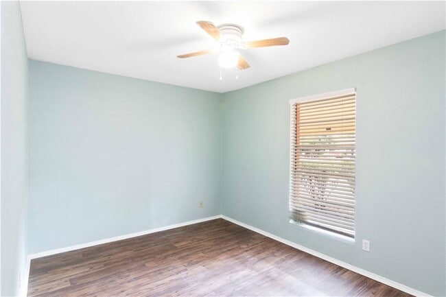 Building Photo - 5604 Palo Blanco Ct