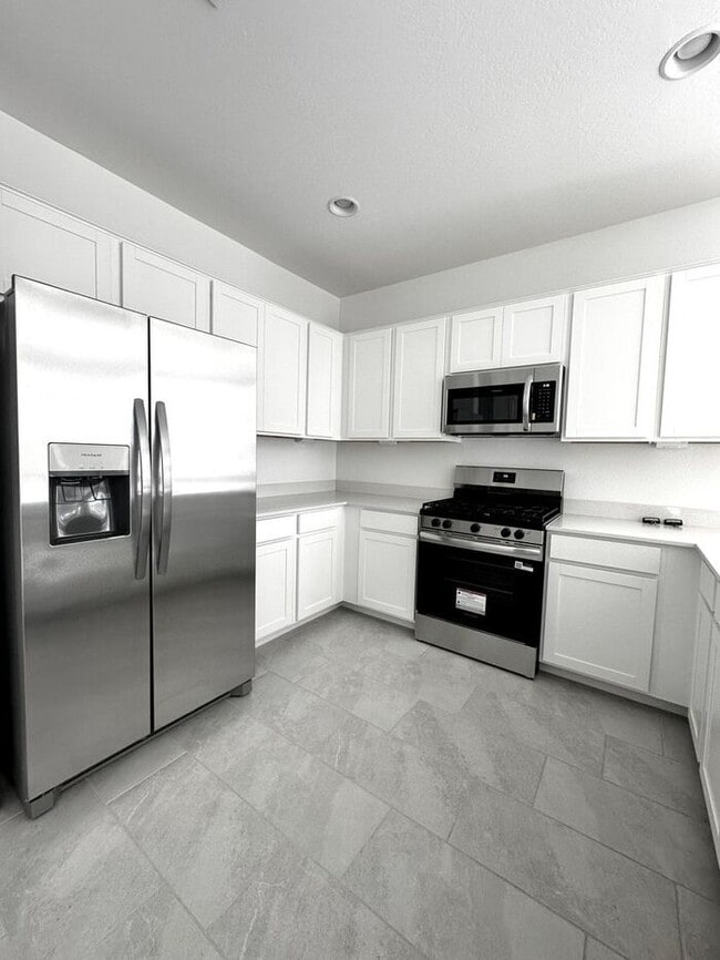 Building Photo - Be the $500 Off Move-In Special! First to Live Here! 5BR/3Bath Rental in Asante at Artisan!