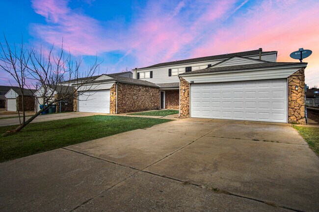 Building Photo - 3617 Wynn Cir