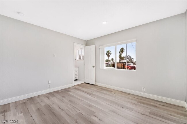 Building Photo - 5149 Poncho Cir