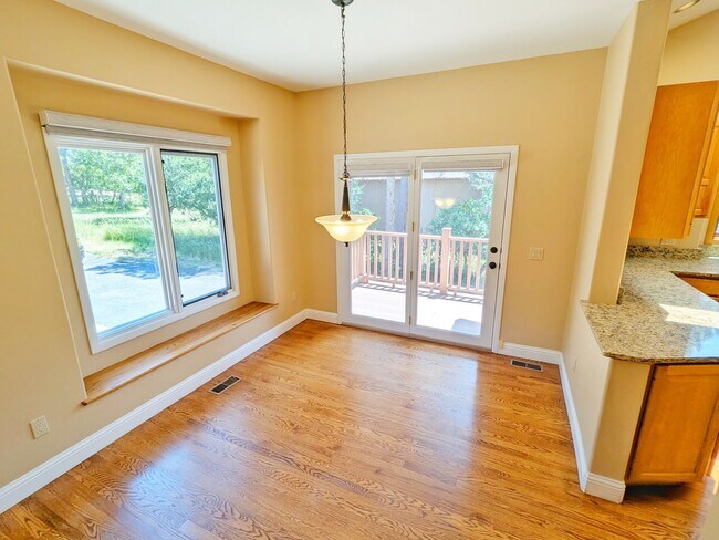 Building Photo - Beautiful Home In Monument