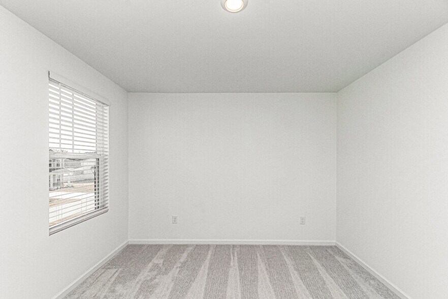 Building Photo - 93 Digging Time Ave