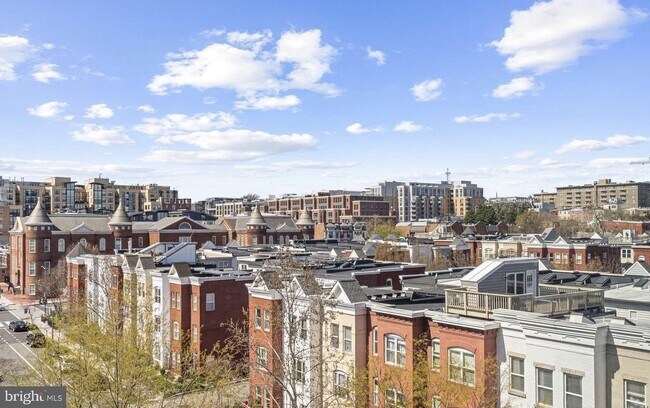 Building Photo - 2020 12th St NW