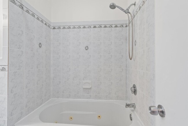 Building Photo - 800 Ocean Ave