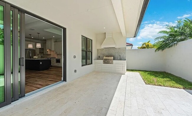Building Photo - ** BRAND NEW CONSTRUCTION SINGLE FAMILY TW...