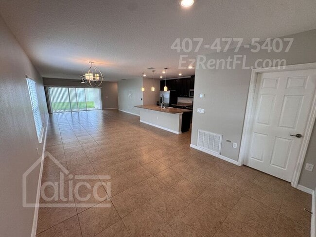 Building Photo - 426 Kestrel Dr