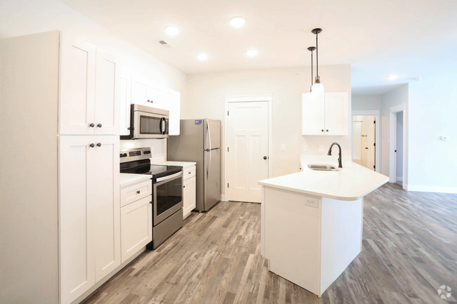 3BR, 2BA - 1,405 SF - Kitchen - Palomar Woods