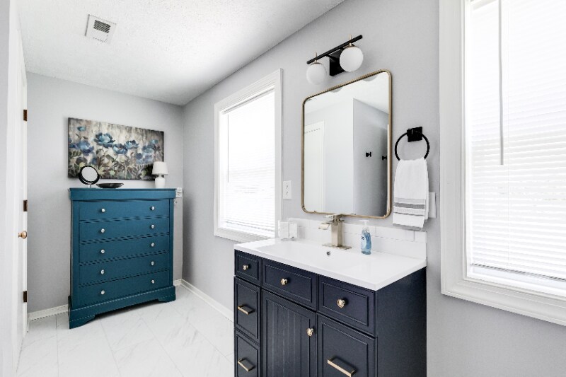 Building Photo - 1205 Blue Jay Ln