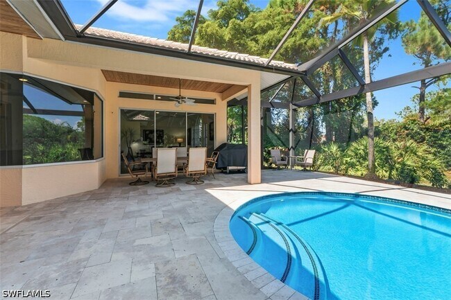 Building Photo - 657 Soliel Dr
