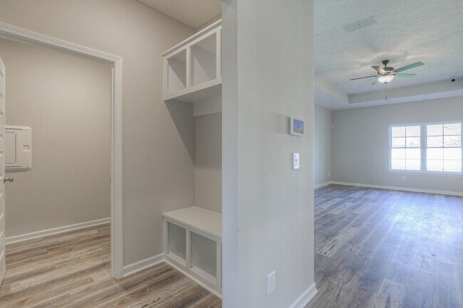 Building Photo - BRAND NEW 3 Bed 2 Bath Home with Fenced in...