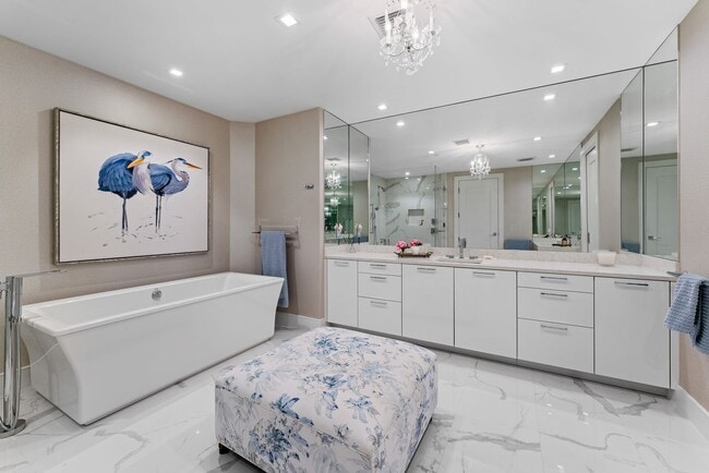 Building Photo - Vistablue Ultra Luxury Oceanfront Condo. 3 bed 3 bath. Singer Island.