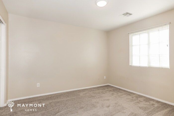 Building Photo - 1093 S 225th Ave