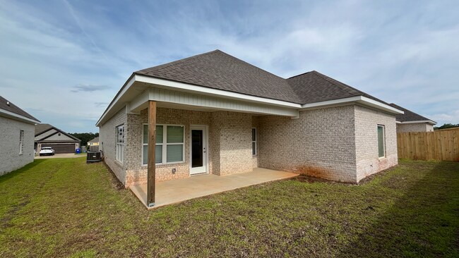 Building Photo - 217 Overcup Dr