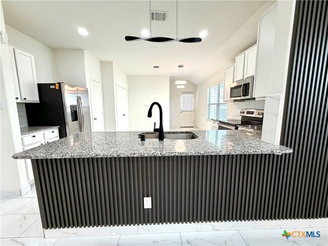 Building Photo - 216 Star Pass