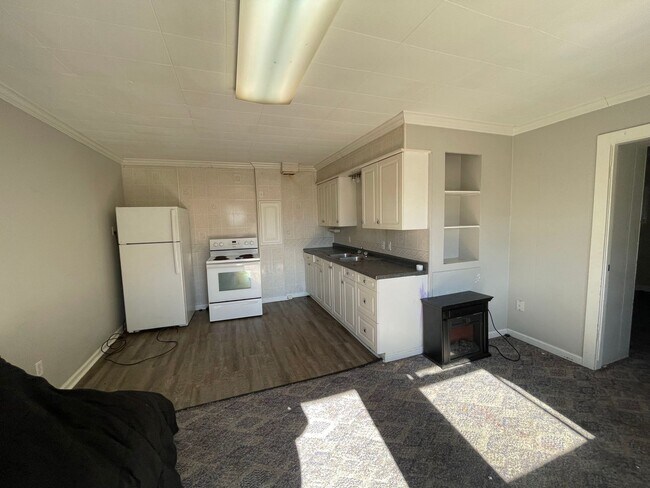 Building Photo - Coldwater Road