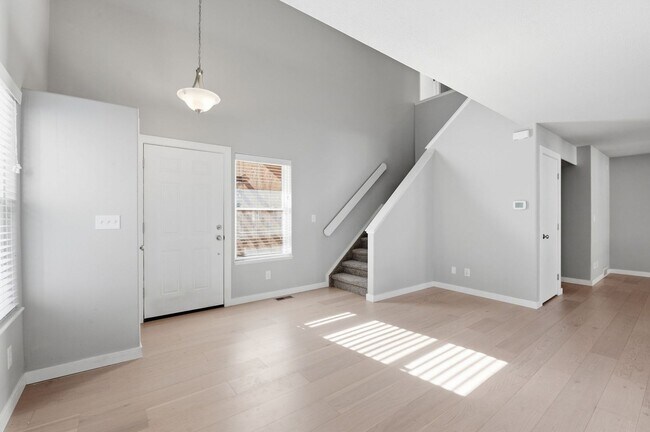 Building Photo - remodeled 3 bedroom Oak Vally Ranch Home